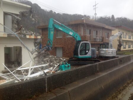 鳥羽市で鉄骨造事務所の解体工事