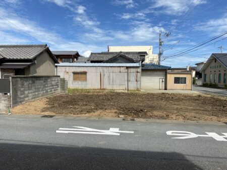 松阪市で木造二階建て家屋の解体工事