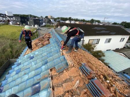 伊勢市で木造二階建て家屋の解体工事