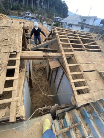 大紀町で木造住宅の切り離し工事